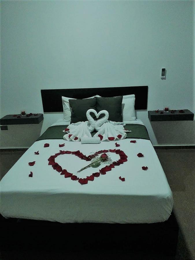 Hotel Central تارابوتو المظهر الخارجي الصورة