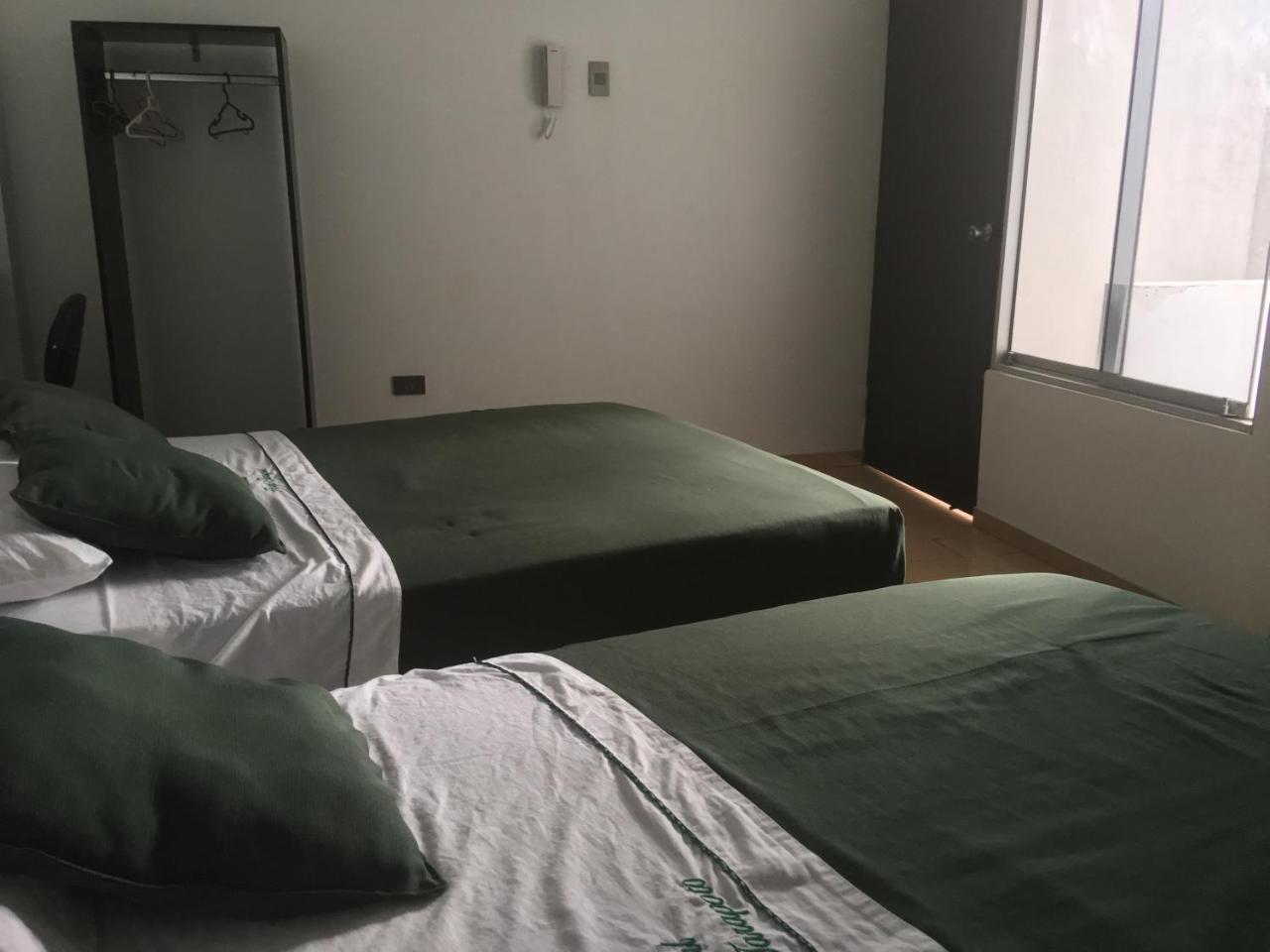 Hotel Central تارابوتو المظهر الخارجي الصورة